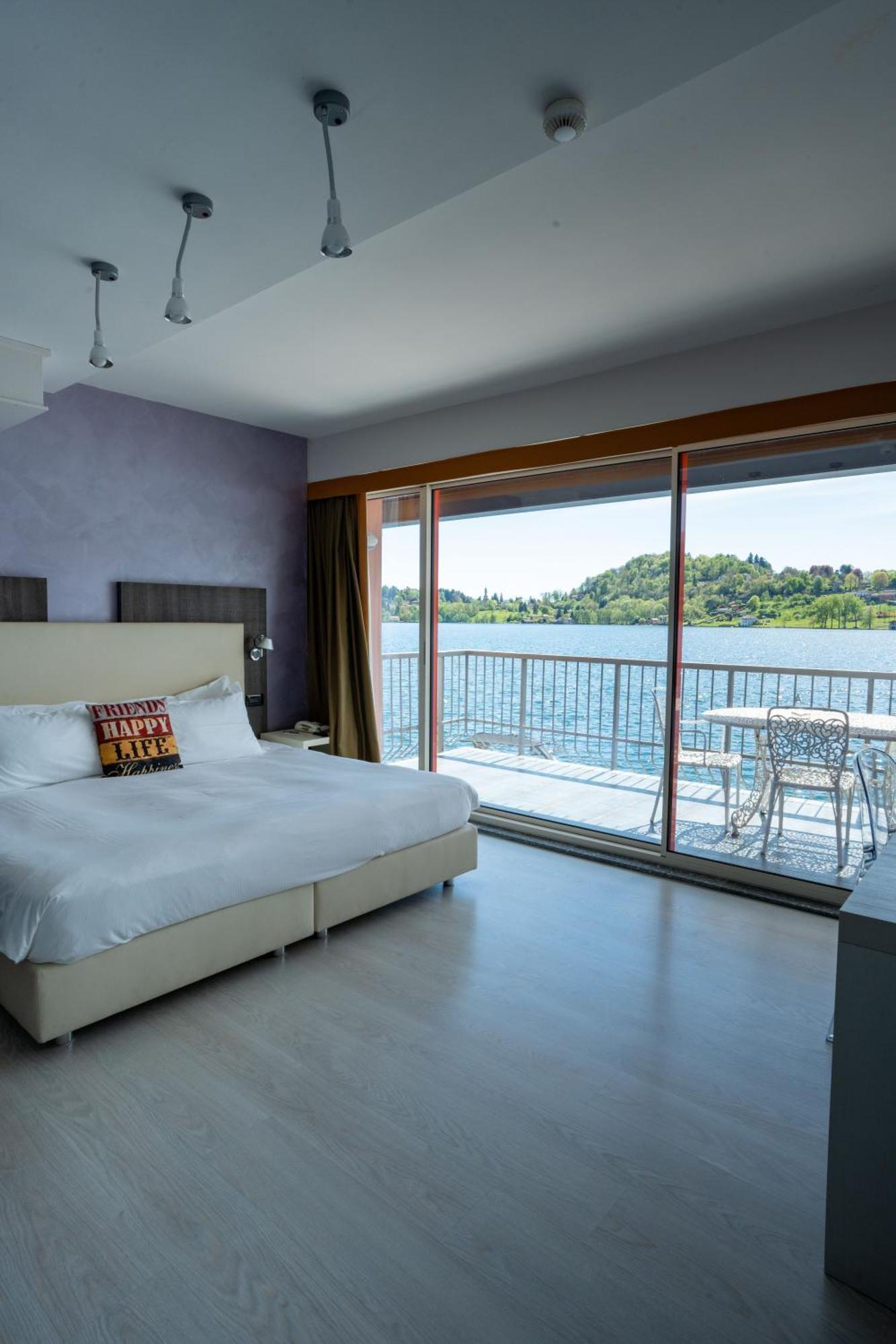Hotel L'Approdo Pettenasco Kültér fotó