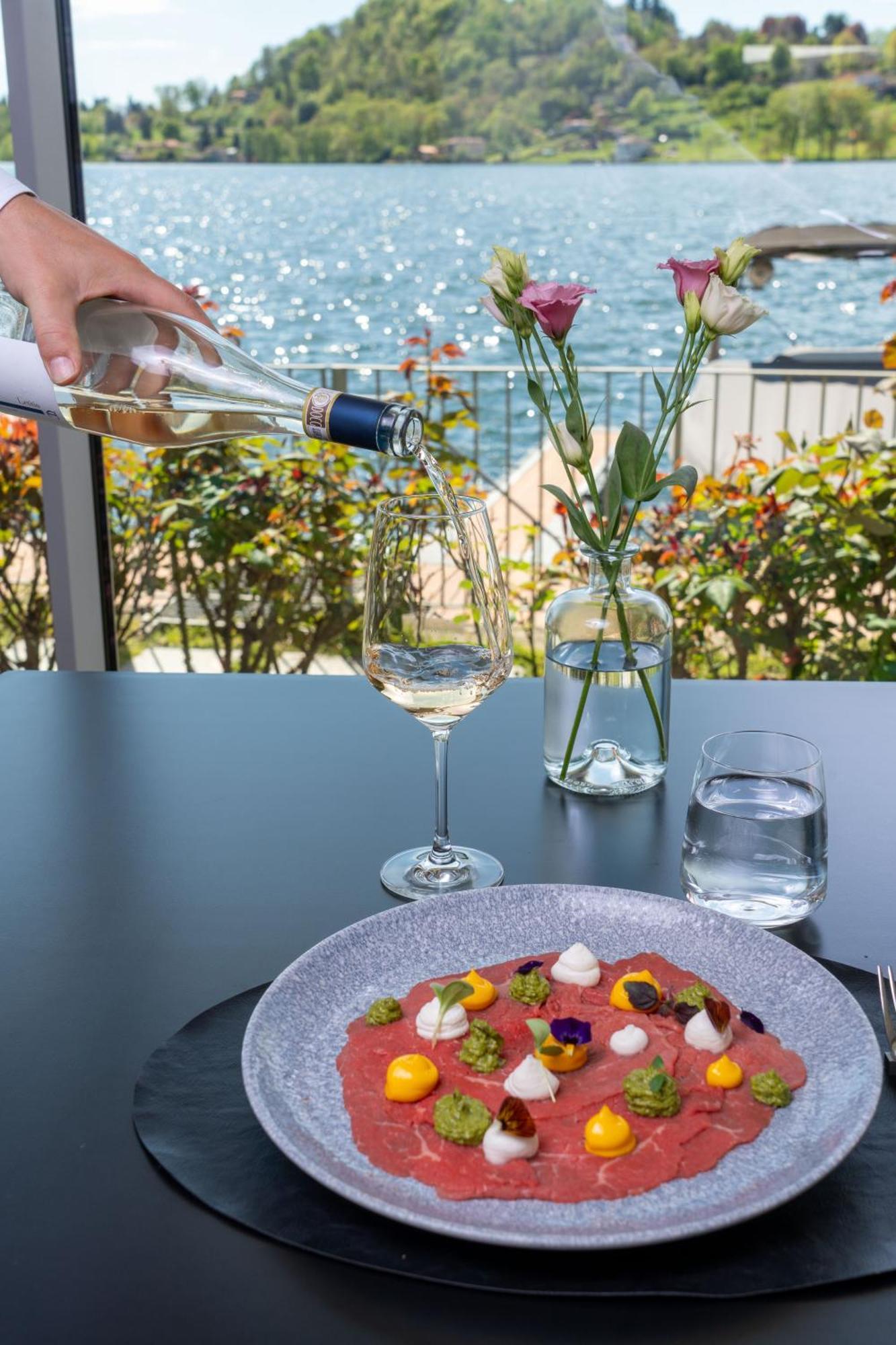 Hotel L'Approdo Pettenasco Kültér fotó